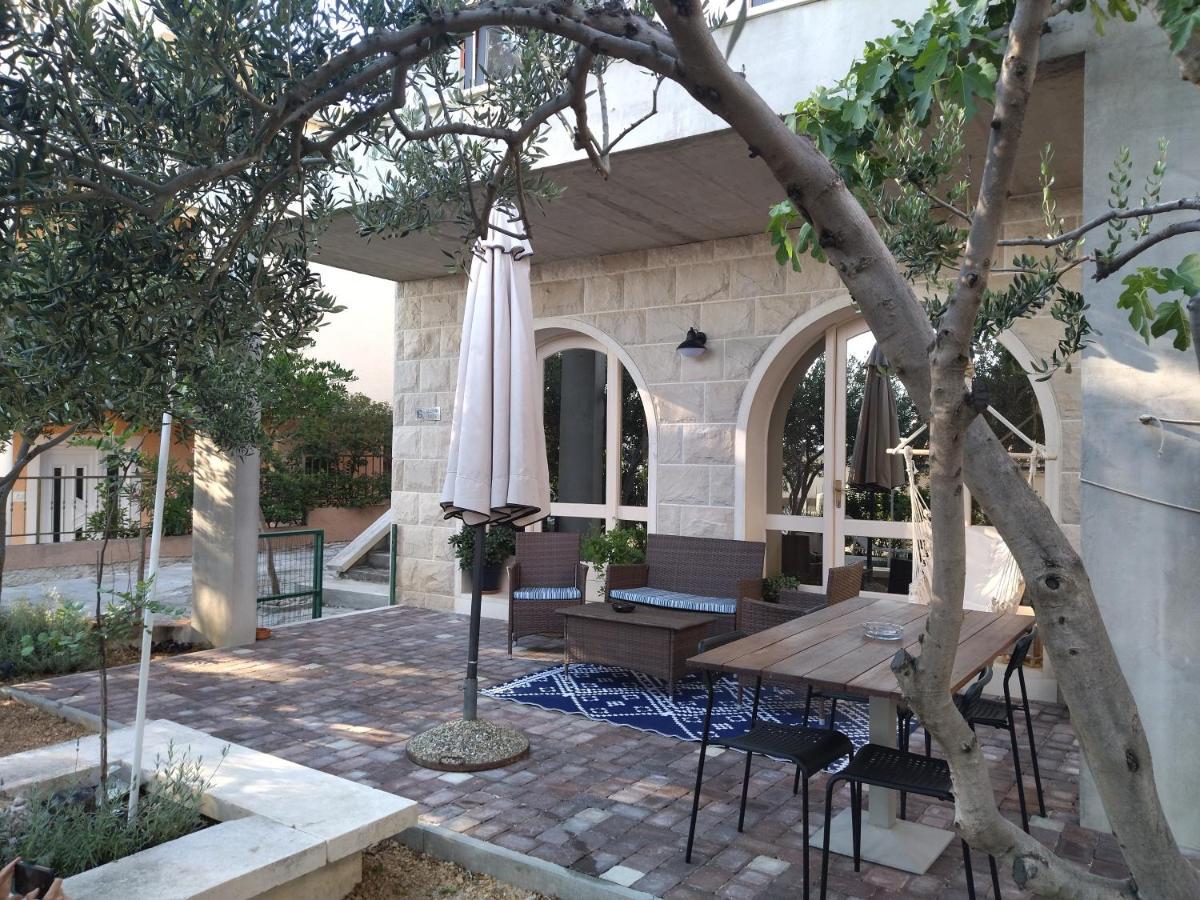 Holiday Home With Free Parking By The Beach Brela Exterior photo